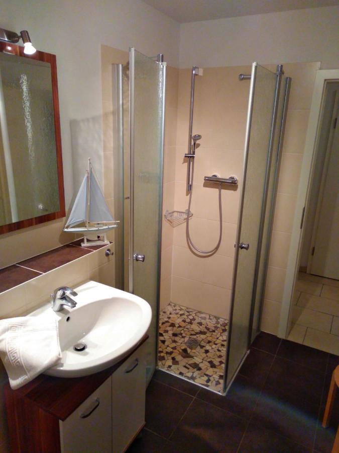 Quartier4U - 4 Sterne - Inklusive Eigene Bikebox Mit Strom - Waeschepaket - Power Wlan - Parkplatz # Bestpreisgarantie # Цингст Екстер'єр фото